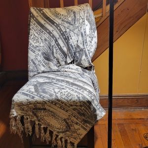100% Cotton Woven Throw Beige and Grey  Made in India